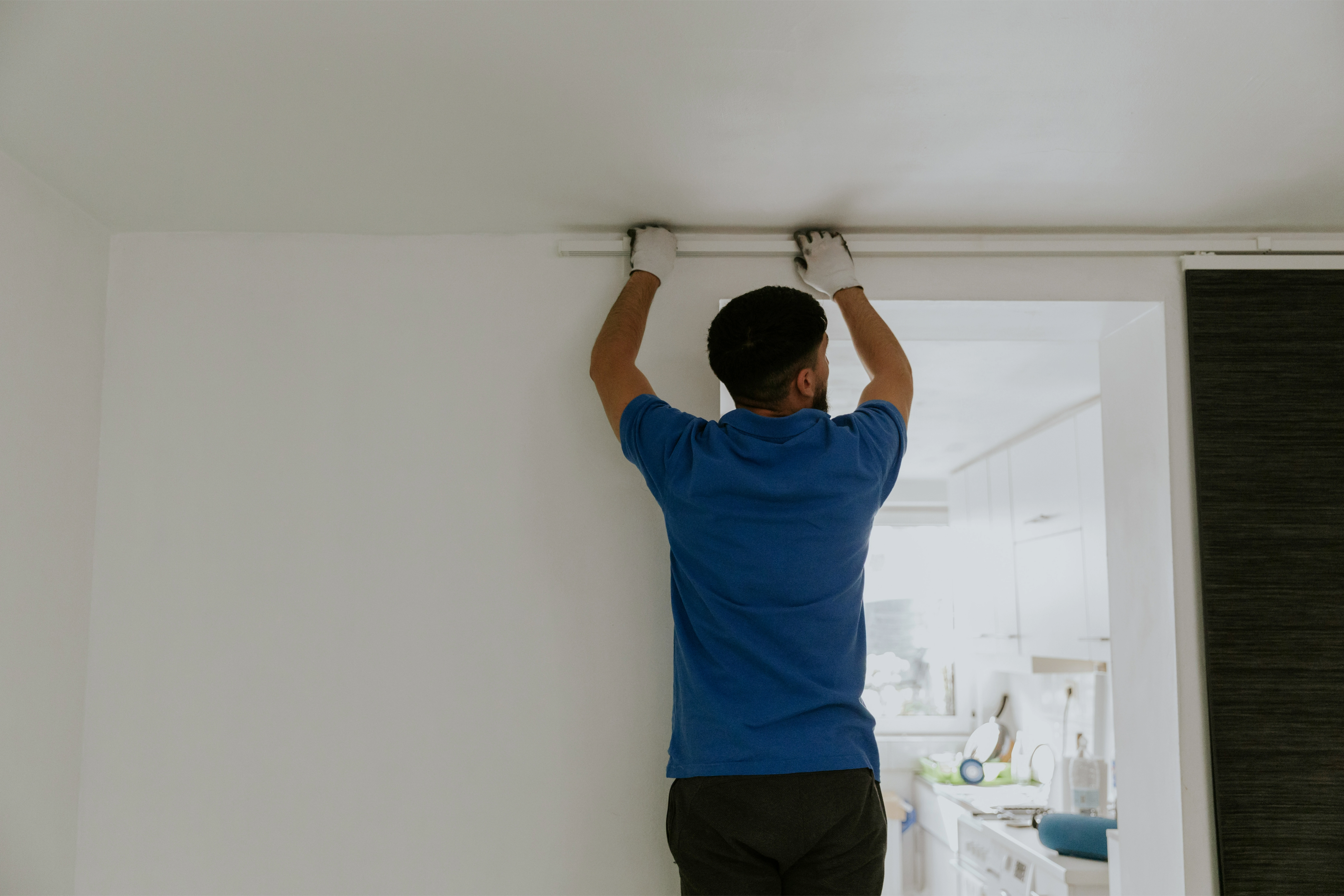 Curtain Rod Installation Noida | Superb Handloom Services